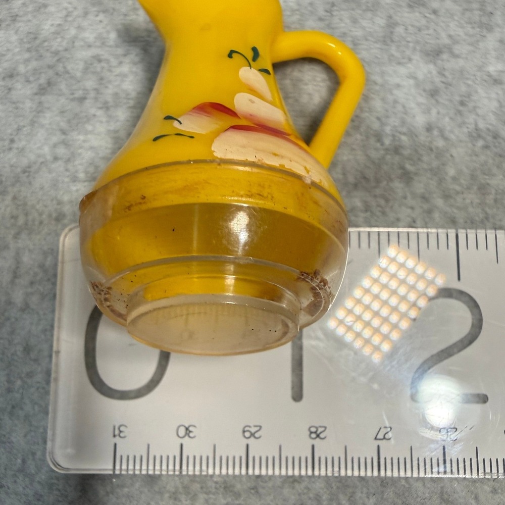 VTG Yellow Plastic Salt and Pepper Shakers Hand Painted Floral Pitcher Set MCM - Picture 8 of 9